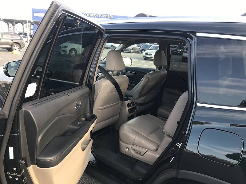 Позашляховик / Кросовер Honda Pilot 2015 в Києві