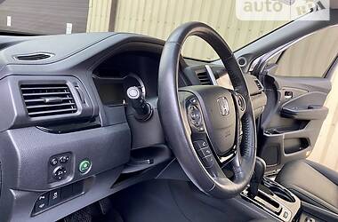Внедорожник / Кроссовер Honda Pilot 2016 в 