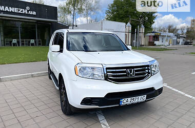 Внедорожник / Кроссовер Honda Pilot 2014 в Черкассах