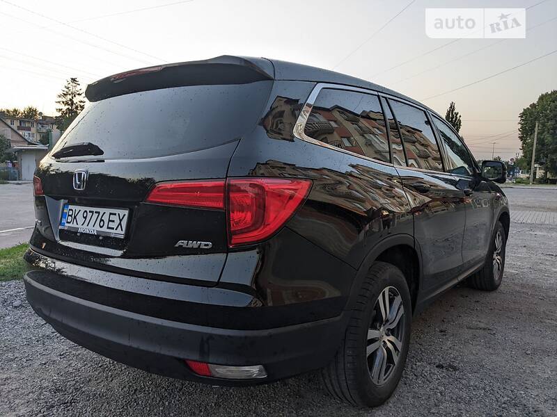 Внедорожник / Кроссовер Honda Pilot 2016 в Ровно фото 14 Внедорожник / Кроссовер Honda Pilot 2016 в Ровно