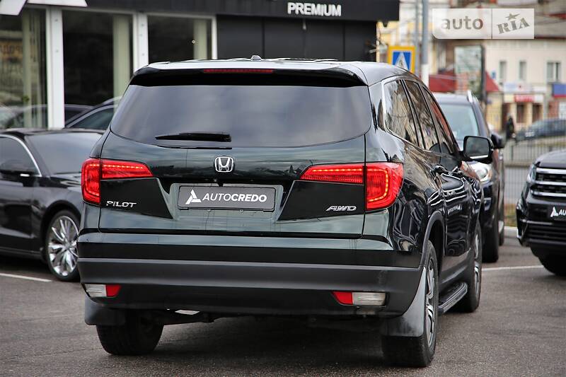 Позашляховик / Кросовер Honda Pilot 2015 в Харкові