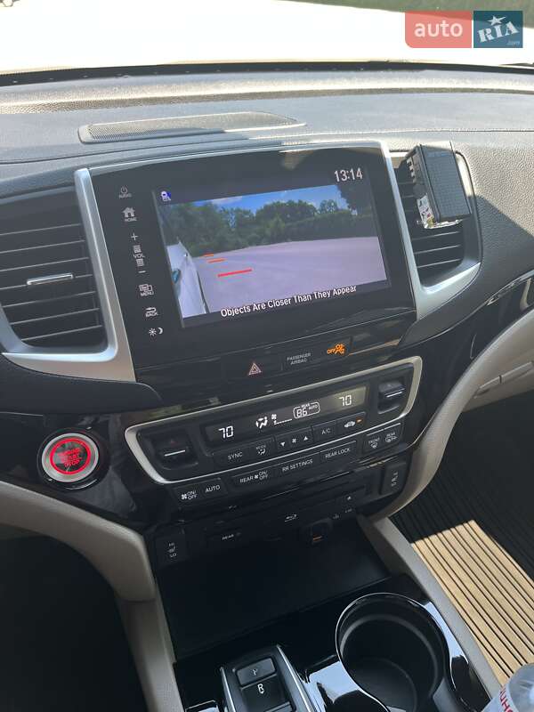 Позашляховик / Кросовер Honda Pilot 2017 в Дніпрі фото 25 Позашляховик / Кросовер Honda Pilot 2017 в Дніпрі