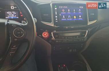 Внедорожник / Кроссовер Honda Pilot 2015 в Киеве