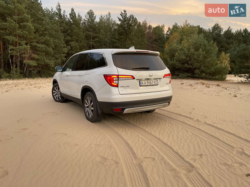 Позашляховик / Кросовер Honda Pilot 2020 в Києві