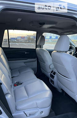 Внедорожник / Кроссовер Honda Pilot 2019 в 