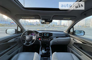 Внедорожник / Кроссовер Honda Pilot 2019 в 