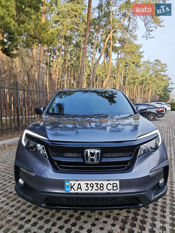 Внедорожник / Кроссовер Honda Pilot 2022 в Киеве