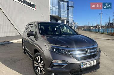 Внедорожник / Кроссовер Honda Pilot 2016 в Черновцах