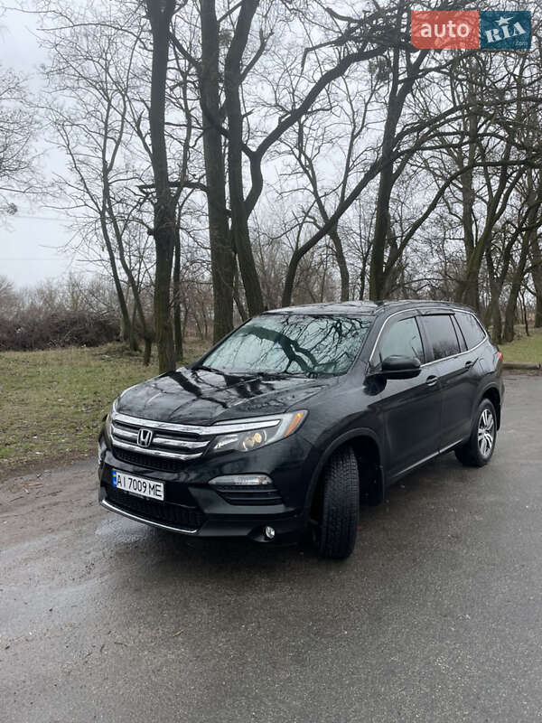Позашляховик / Кросовер Honda Pilot 2016 в Фастові
