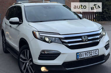 Позашляховик / Кросовер Honda Pilot 2017 в Лубнах