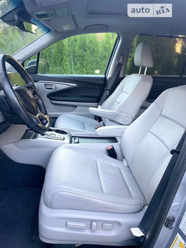 Позашляховик / Кросовер Honda Pilot 2021 в Рівному