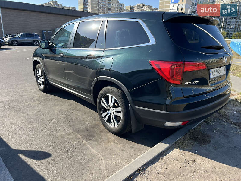 Внедорожник / Кроссовер Honda Pilot 2017 в Киеве