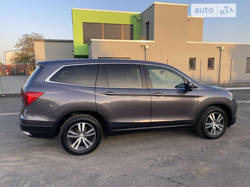 Внедорожник / Кроссовер Honda Pilot 2017 в Одессе