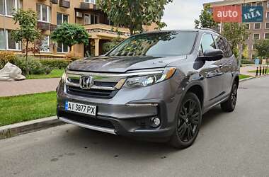 Внедорожник / Кроссовер Honda Pilot 2021 в 