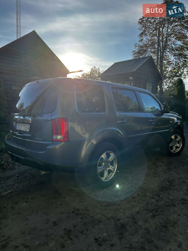 Внедорожник / Кроссовер Honda Pilot 2014 в Чернигове