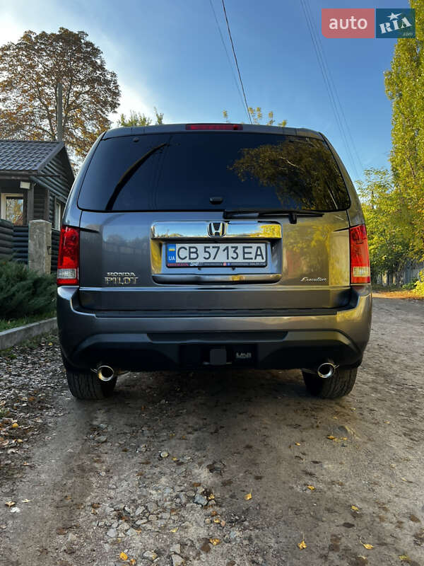 Внедорожник / Кроссовер Honda Pilot 2014 в Чернигове