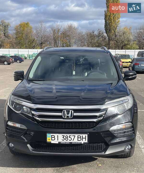 Позашляховик / Кросовер Honda Pilot 2017 в Кременчуці