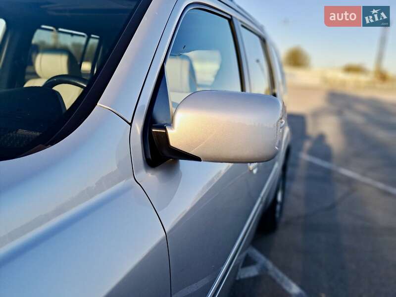 Внедорожник / Кроссовер Honda Pilot 2010 в Киеве