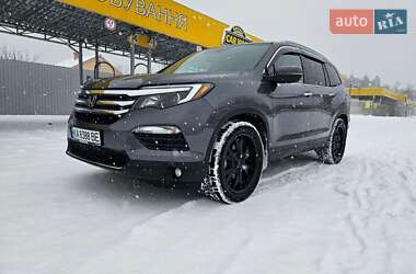 Внедорожник / Кроссовер Honda Pilot 2018 в 