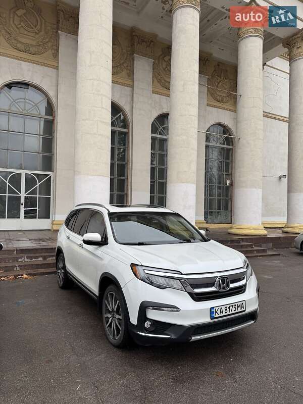 Внедорожник / Кроссовер Honda Pilot 2020 в Киеве