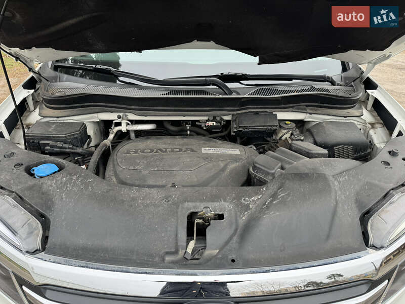 Внедорожник / Кроссовер Honda Pilot 2018 в Киеве