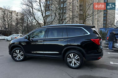 Внедорожник / Кроссовер Honda Pilot 2017 в Киеве