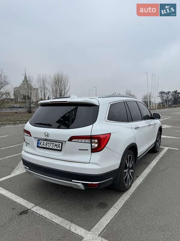 Внедорожник / Кроссовер Honda Pilot 2020 в Киеве