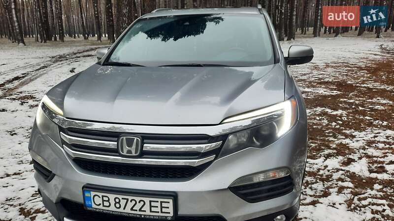 Позашляховик / Кросовер Honda Pilot 2017 в Чернігові