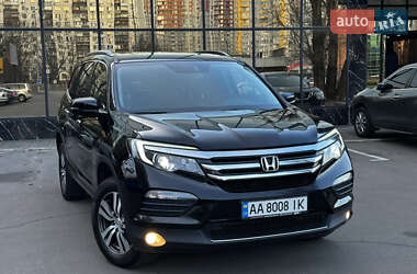 Позашляховик / Кросовер Honda Pilot 2017 в Києві