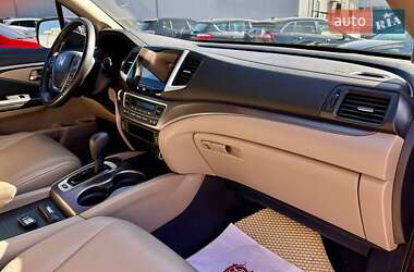 Внедорожник / Кроссовер Honda Pilot 2017 в 