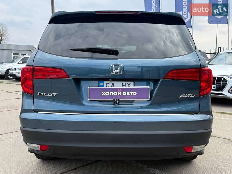 Внедорожник / Кроссовер Honda Pilot 2017 в Киеве