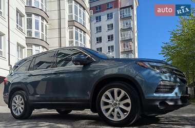 Позашляховик / Кросовер Honda Pilot 2016 в 