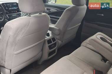 Внедорожник / Кроссовер Honda Pilot 2021 в 