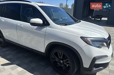 Внедорожник / Кроссовер Honda Pilot 2021 в 