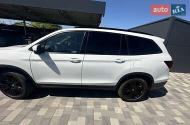 Внедорожник / Кроссовер Honda Pilot 2021 в 