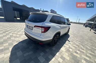 Внедорожник / Кроссовер Honda Pilot 2021 в 