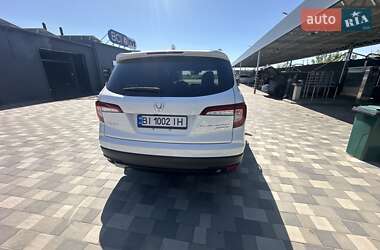Внедорожник / Кроссовер Honda Pilot 2021 в 