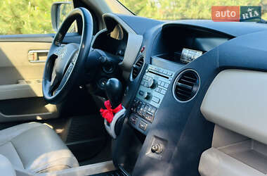 Позашляховик / Кросовер Honda Pilot 2009 в 