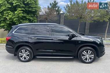Внедорожник / Кроссовер Honda Pilot 2018 в Пустомытах