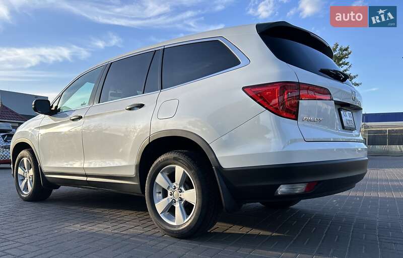 Позашляховик / Кросовер Honda Pilot 2018 в Києві
