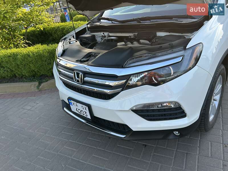 Позашляховик / Кросовер Honda Pilot 2018 в Києві