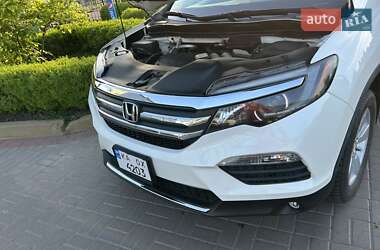 Внедорожник / Кроссовер Honda Pilot 2018 в 