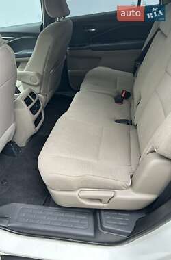 Внедорожник / Кроссовер Honda Pilot 2018 в 