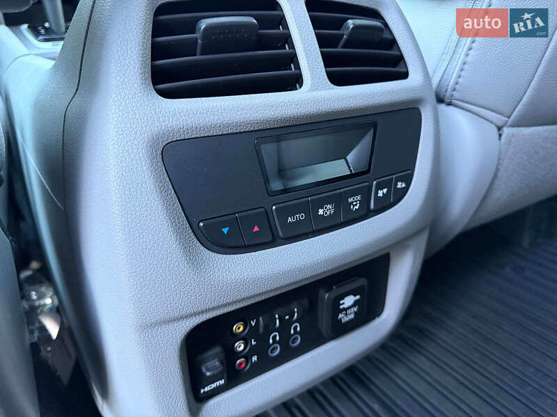 Внедорожник / Кроссовер Honda Pilot 2016 в Одессе