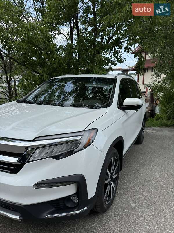 Внедорожник / Кроссовер Honda Pilot 2020 в Киеве