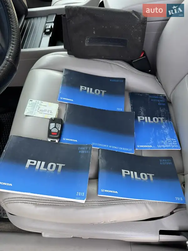 Внедорожник / Кроссовер Honda Pilot 2012 в Ирпене документ