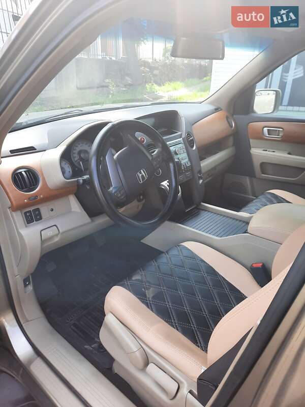 Позашляховик / Кросовер Honda Pilot 2009 в Києві