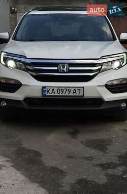 Внедорожник / Кроссовер Honda Pilot 2017 в 