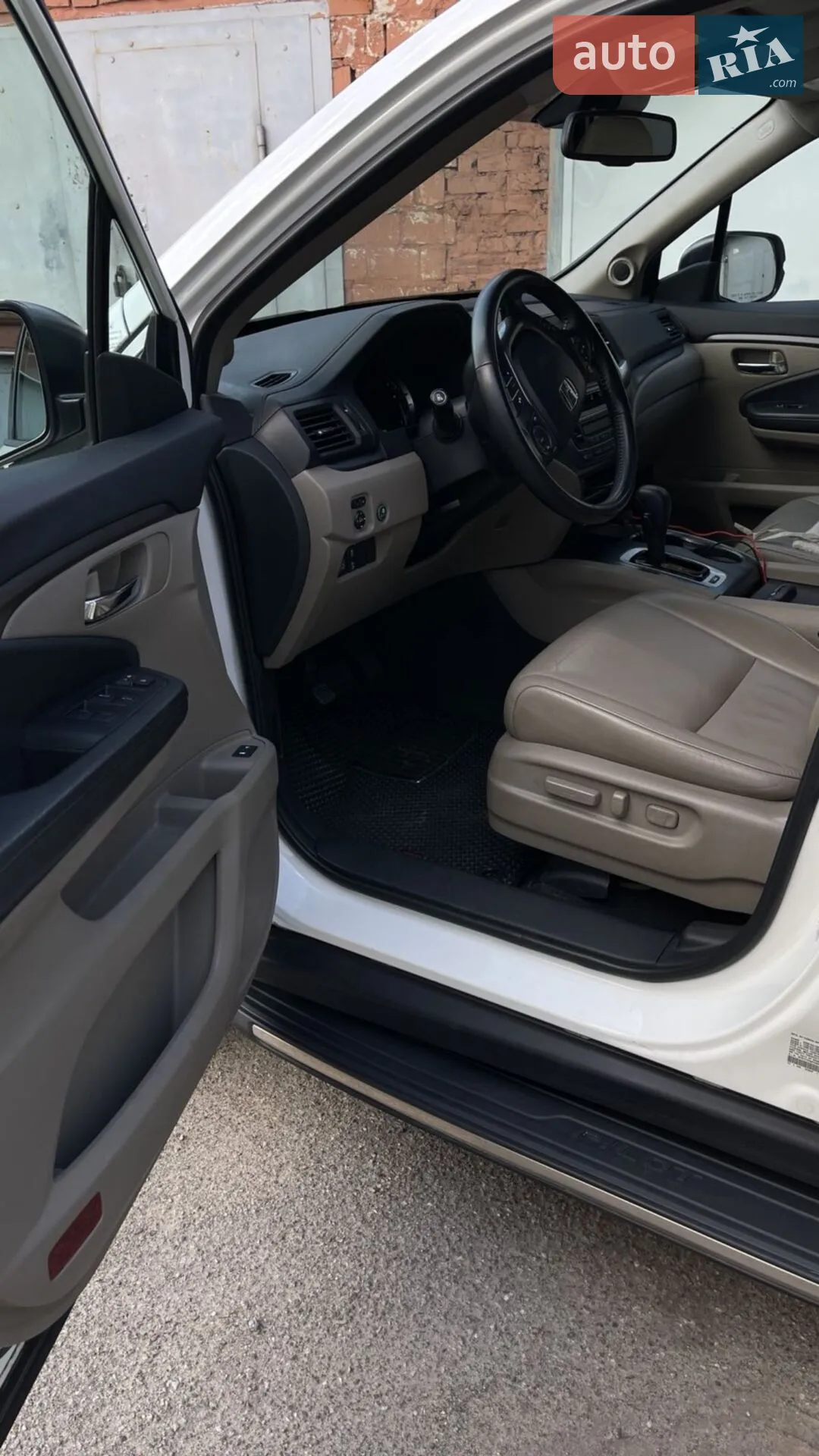 2017 Honda Pilot - мініатюра 22