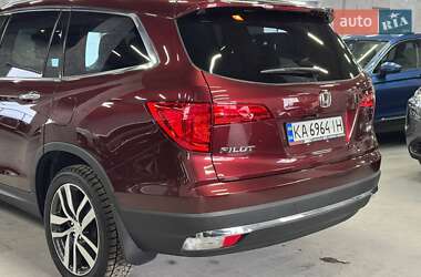 Внедорожник / Кроссовер Honda Pilot 2018 в 